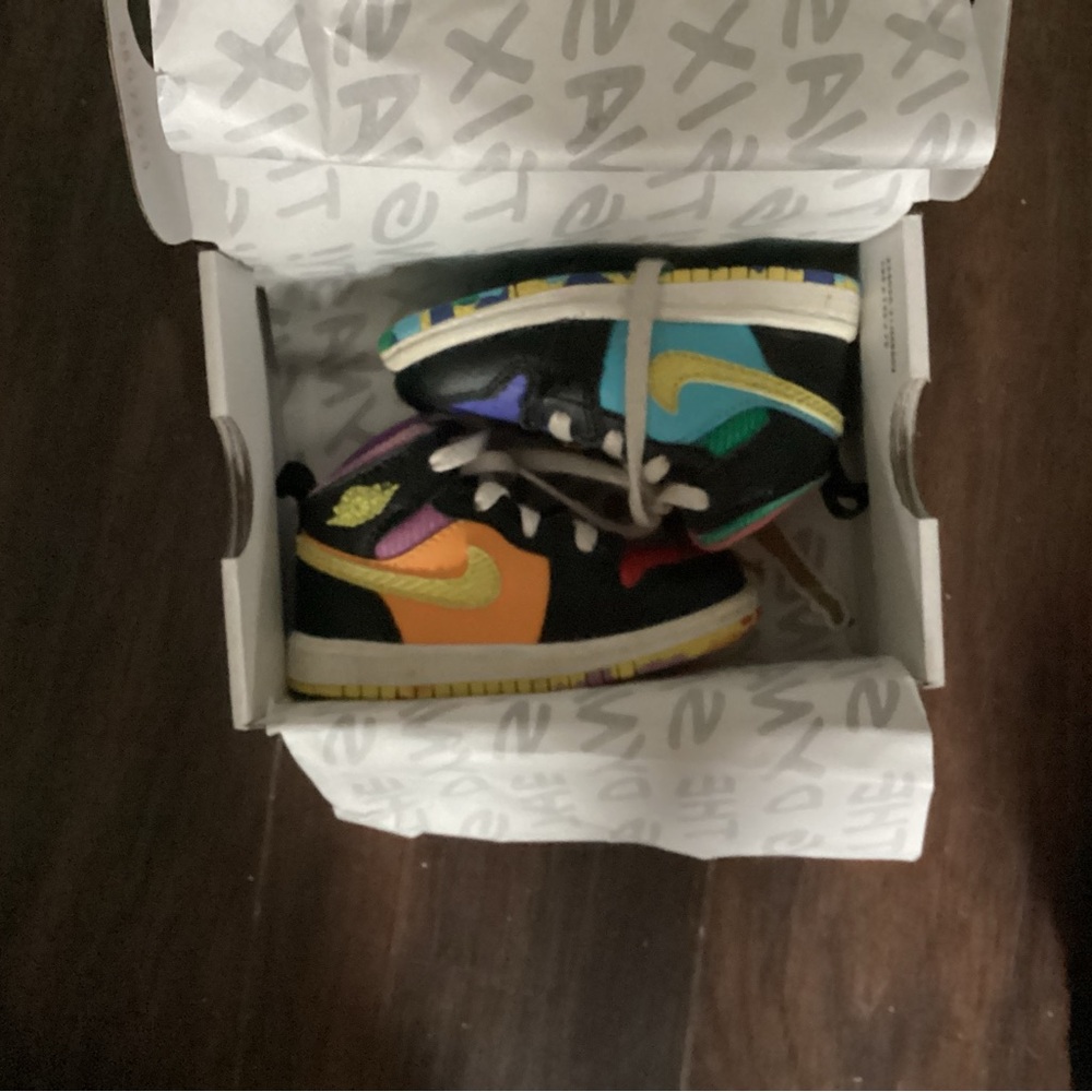 Jordan 1 Mid SS six rings “Championship” sneakers